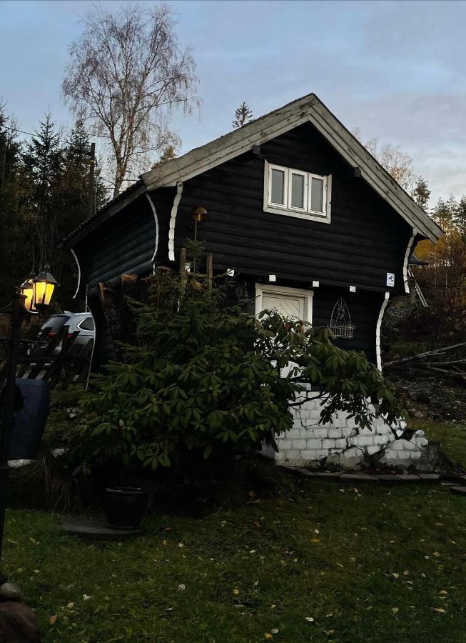Stabbur Steinbekken, Back To Basic Primitive Overnight Camping Eidsvoll